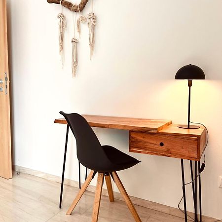Edles Apartment In Architektenvilla Mit Grossem Pool, Sauna, Dachterrasse Und Malerischem Garten パタイアス エクステリア 写真
